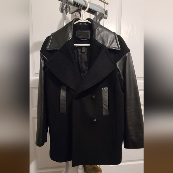 Fall/Winter Peacoat - Picture 2 of 6